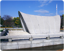 愛戀廣島 山陰山陽世遺全覽鳥取花回鬼太郎遊船眾神之境六日 超值團體旅遊 出國團體旅遊 Ggogo吉帝旅遊